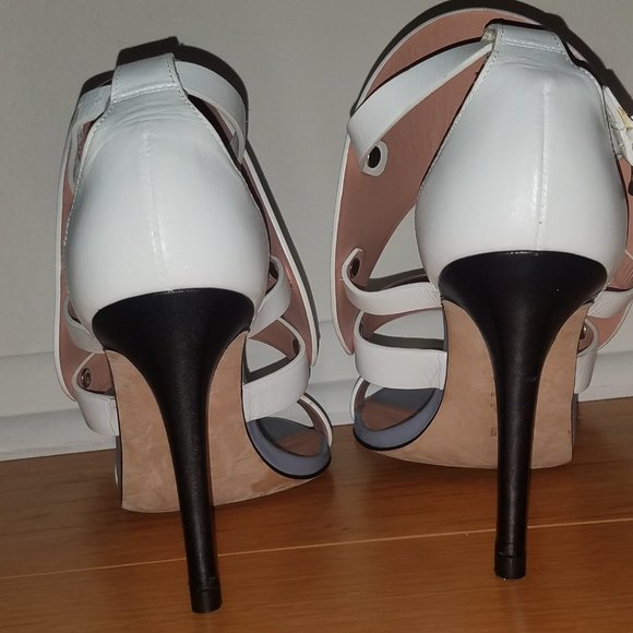 L.A.M.B. Gareth Sandal White/Gray Womens Size 8 - Picture 7 of 14